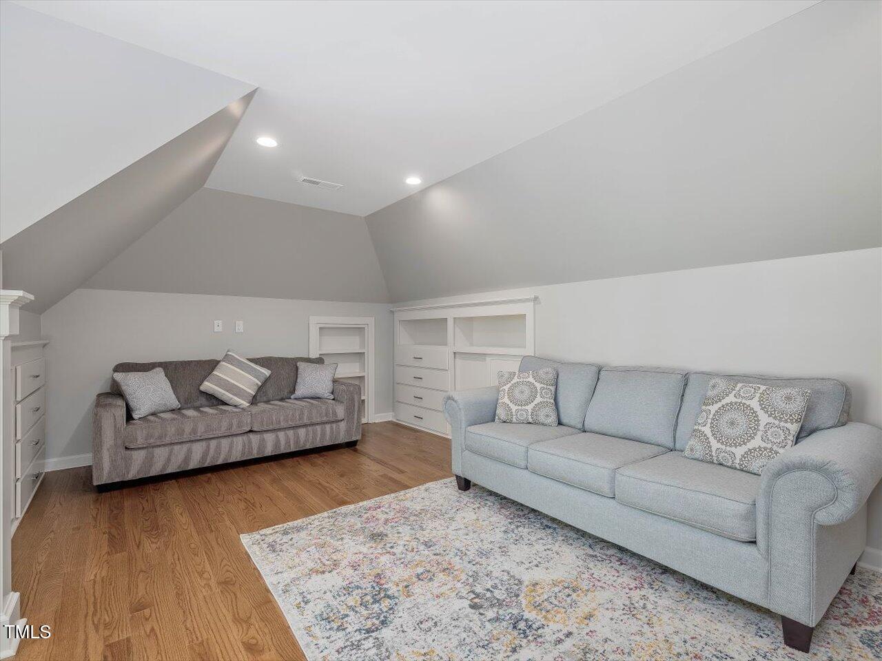 6824 Wood Forest Drive