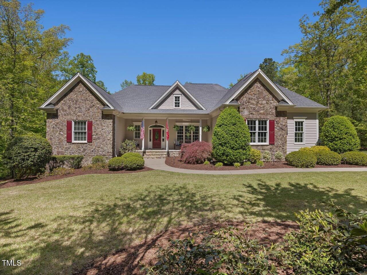 6824 Wood Forest Drive