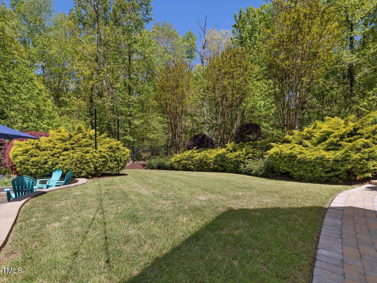 6824 Wood Forest Drive