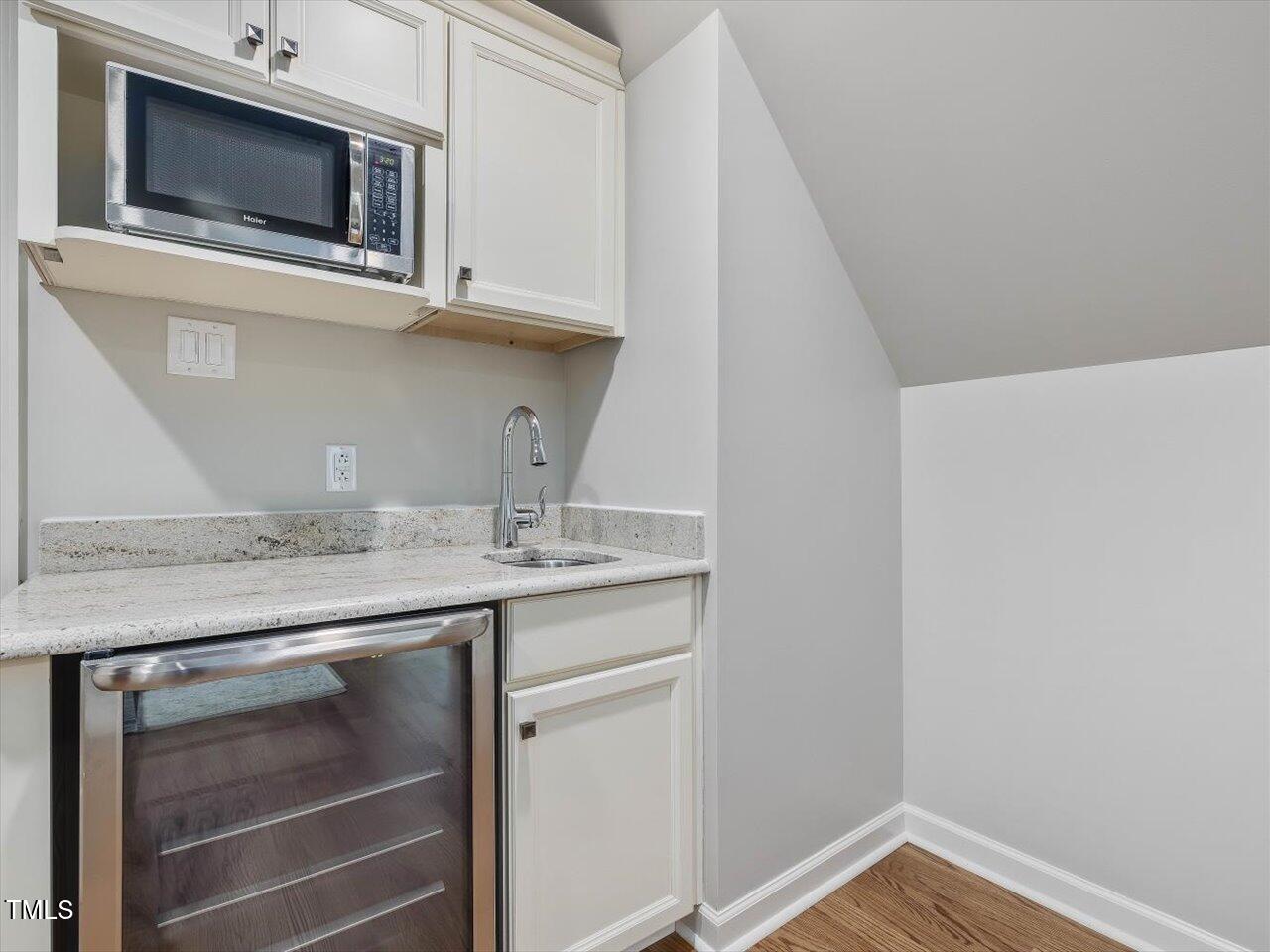 6824 Wood Forest Drive