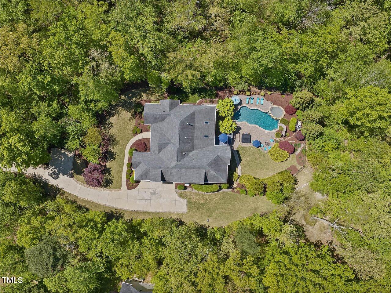 6824 Wood Forest Drive