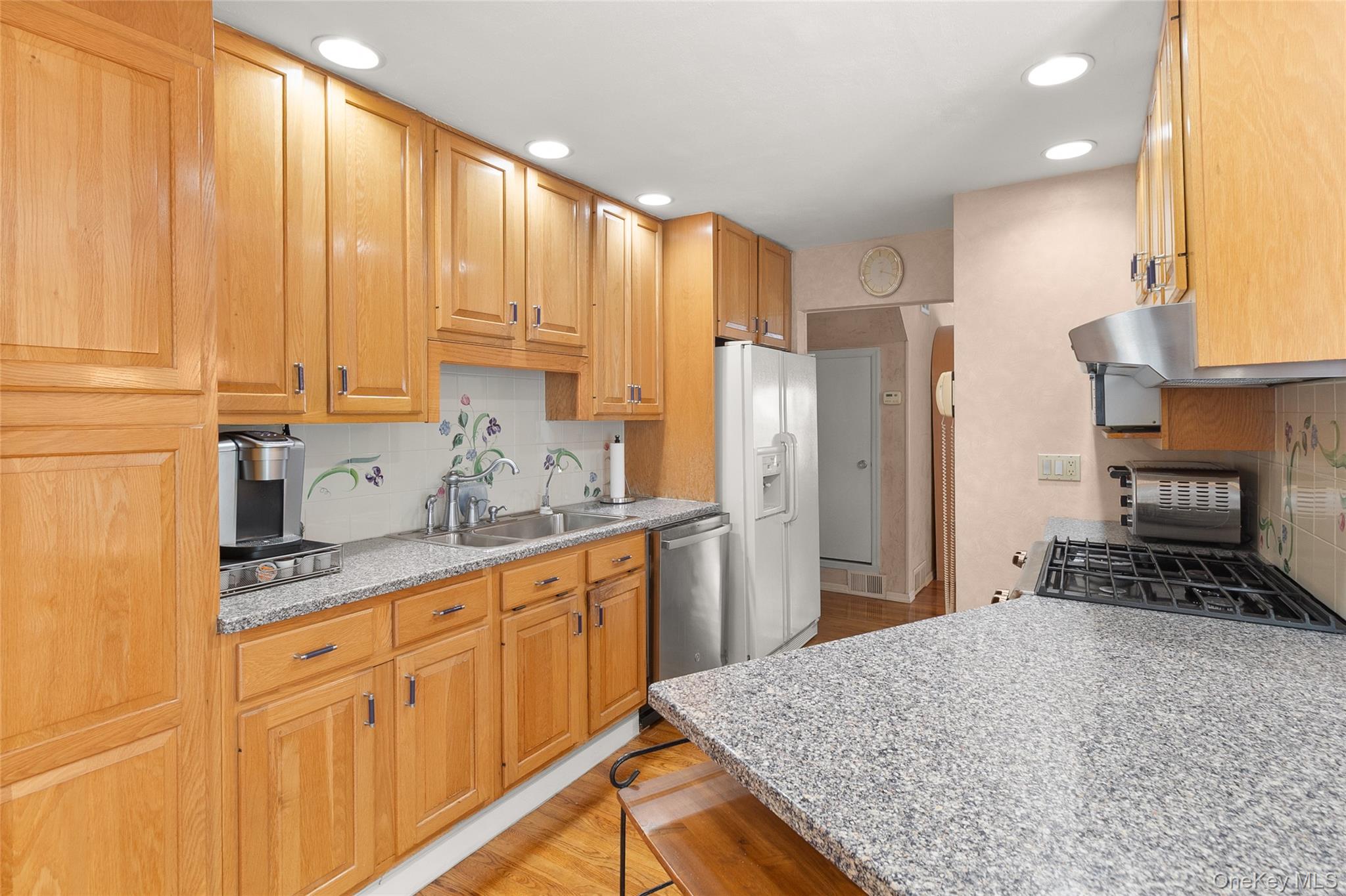 46 39th Street
