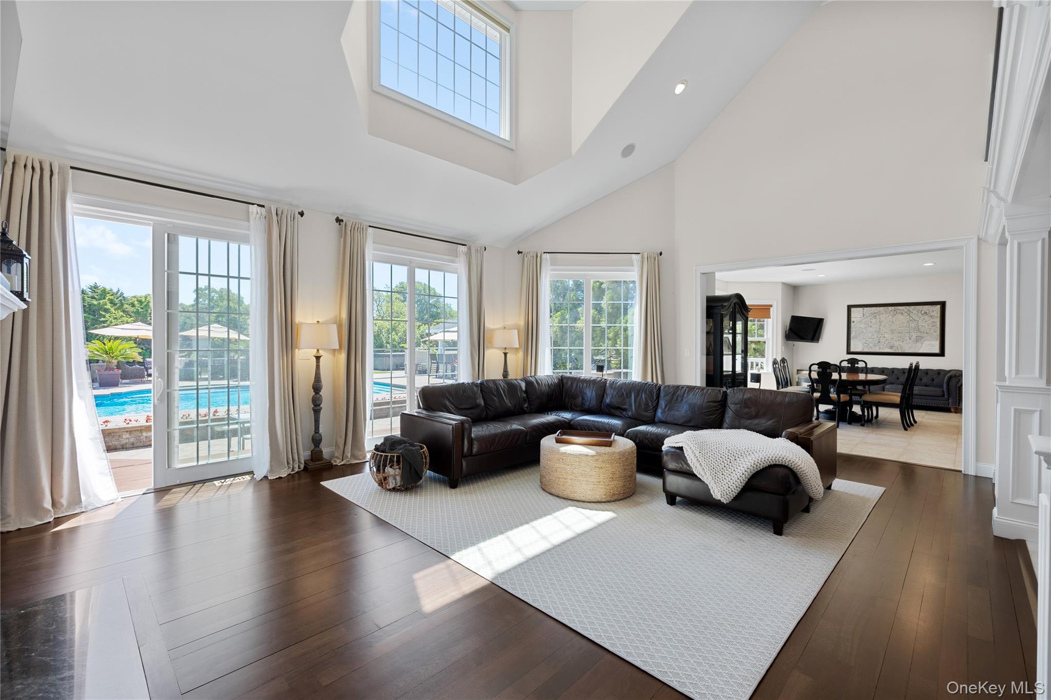 65 W Bayberry Road