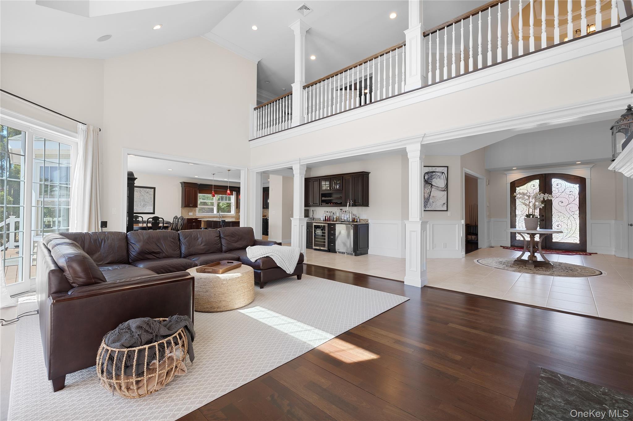65 W Bayberry Road
