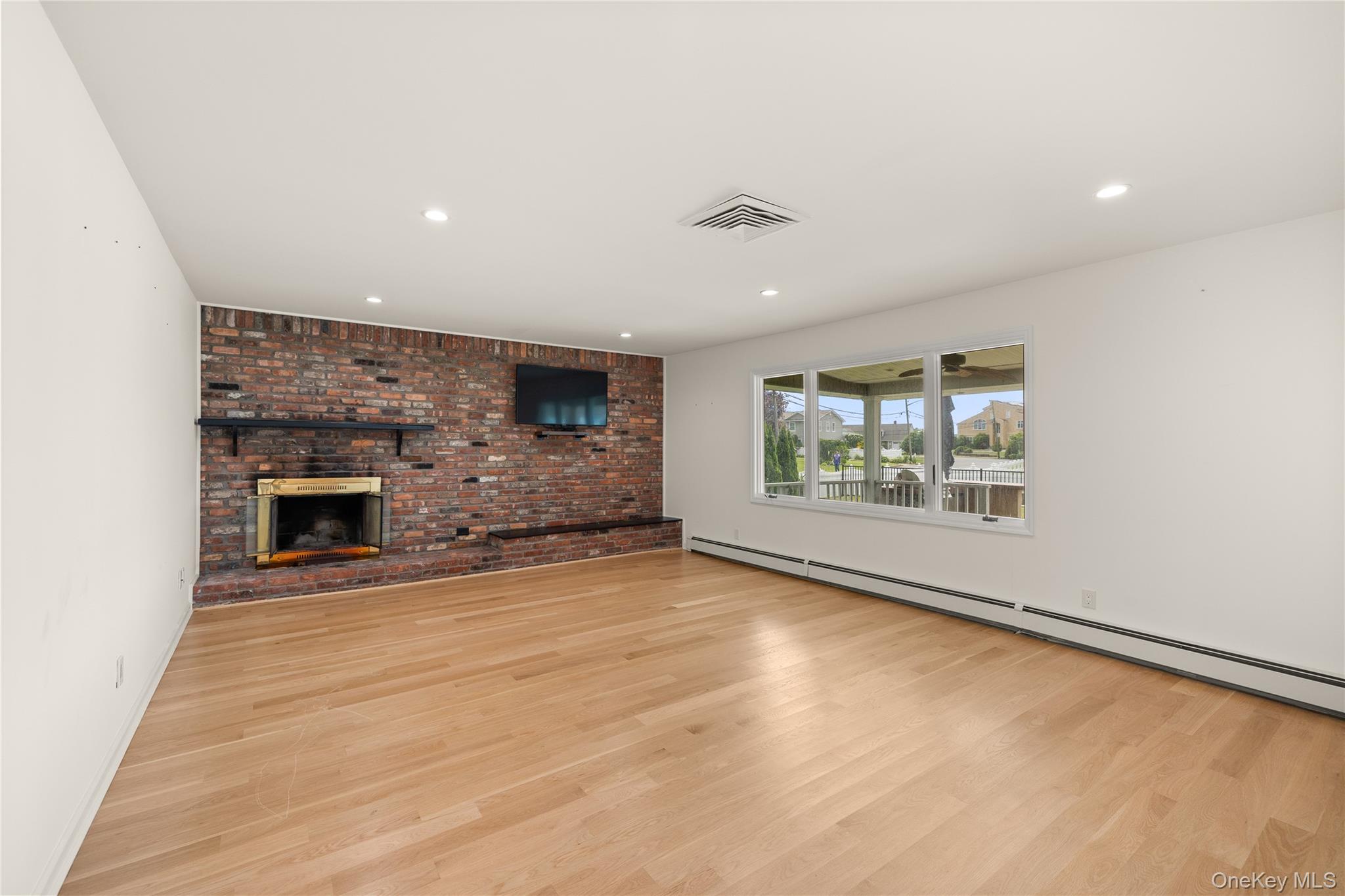 154 Sunset Drive