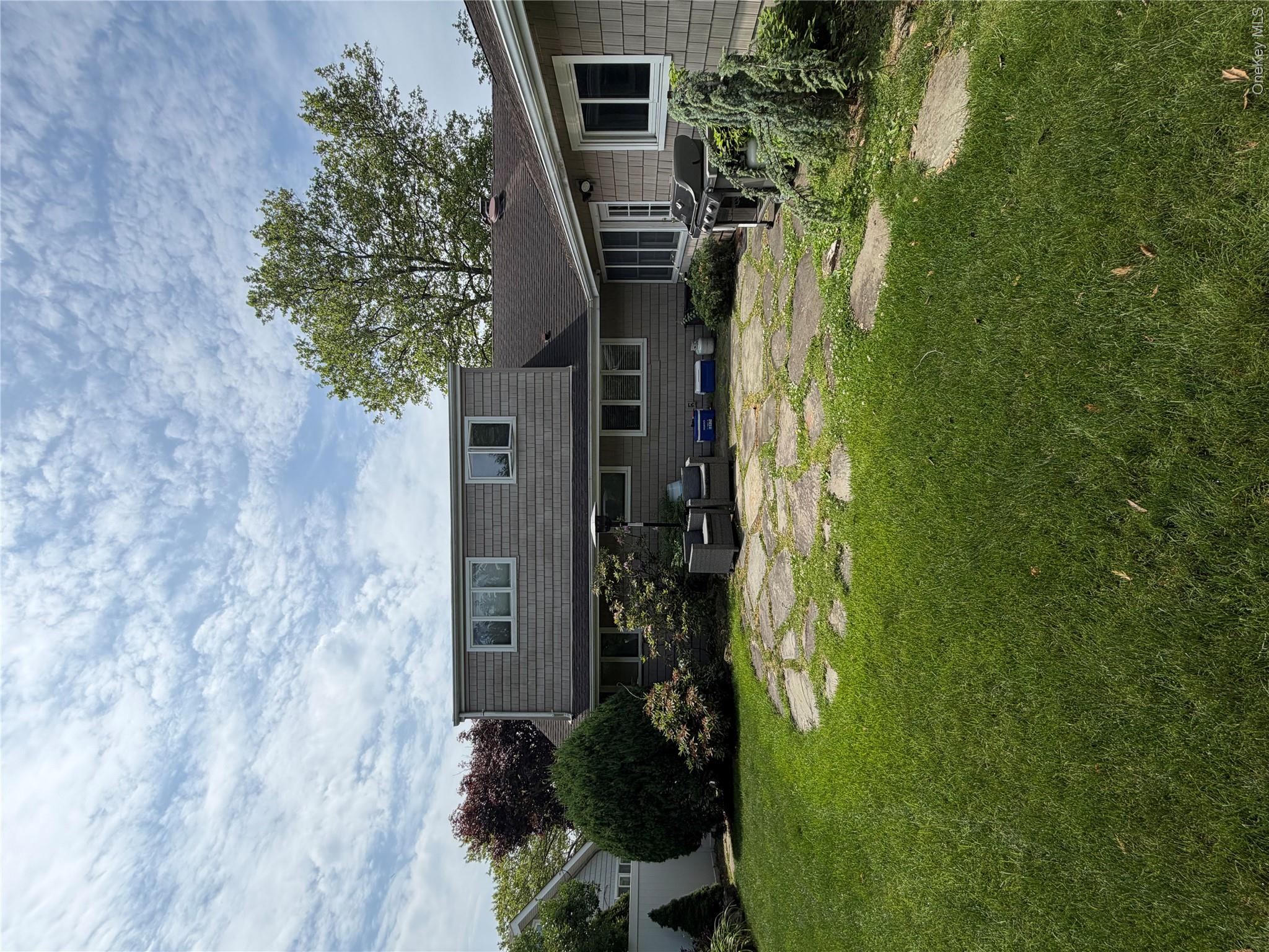 3 Deeringwood Lane