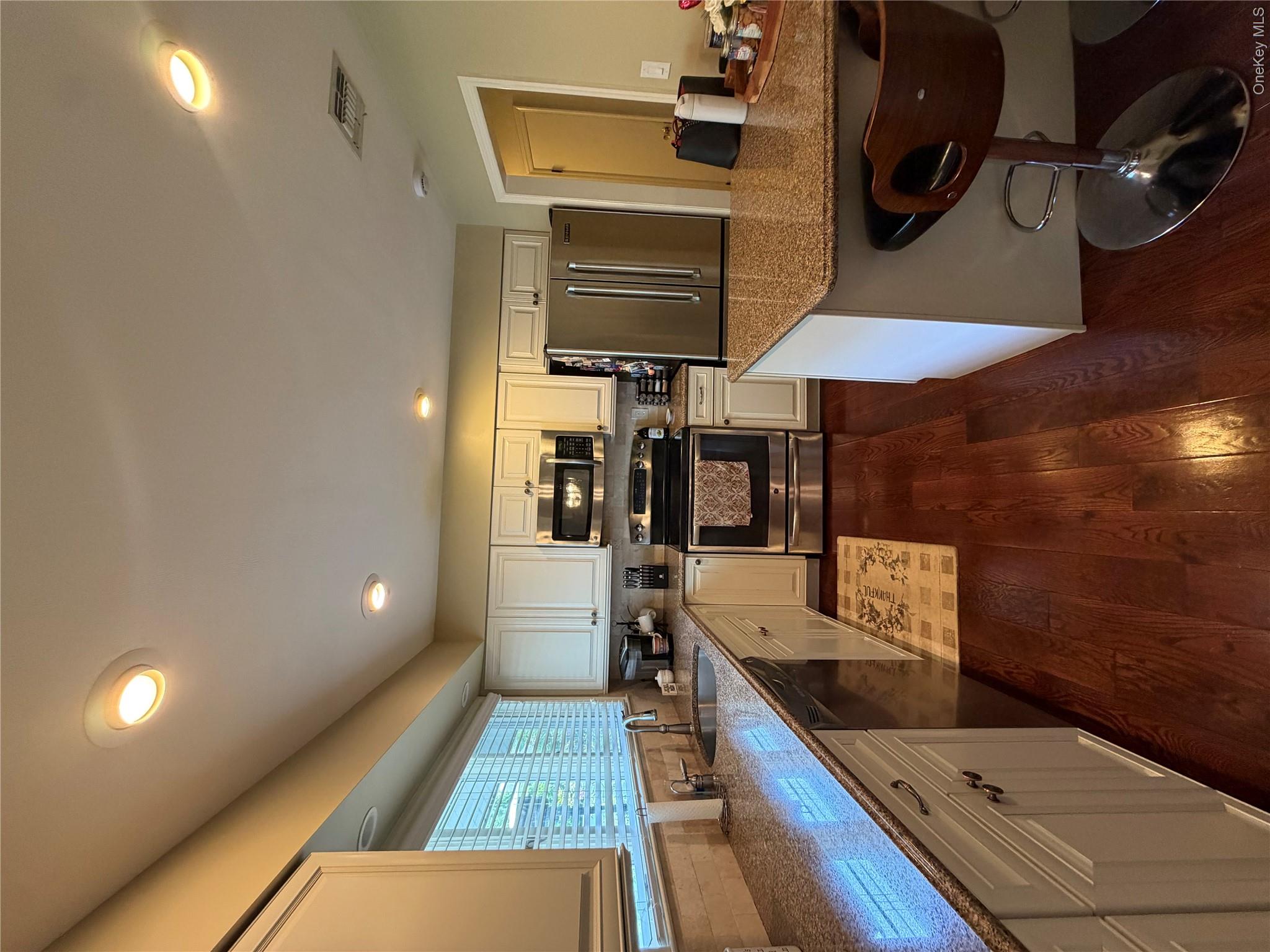 3 Deeringwood Lane