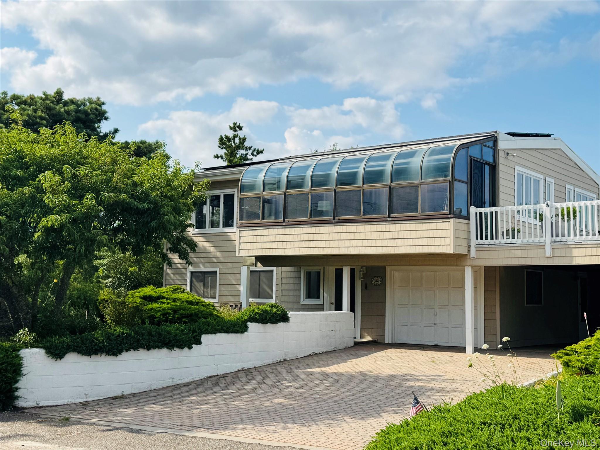 83 Hawser Drive