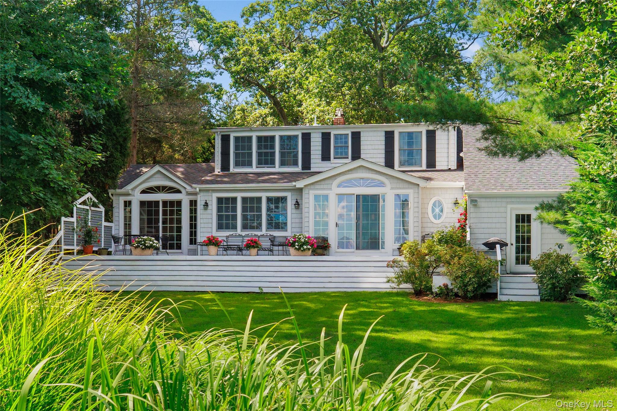 279 Great River Road