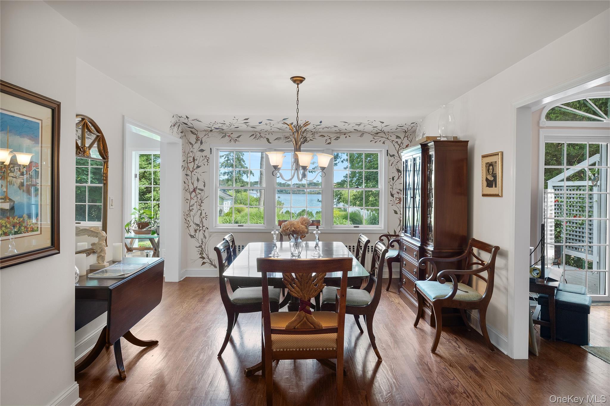 279 Great River Road