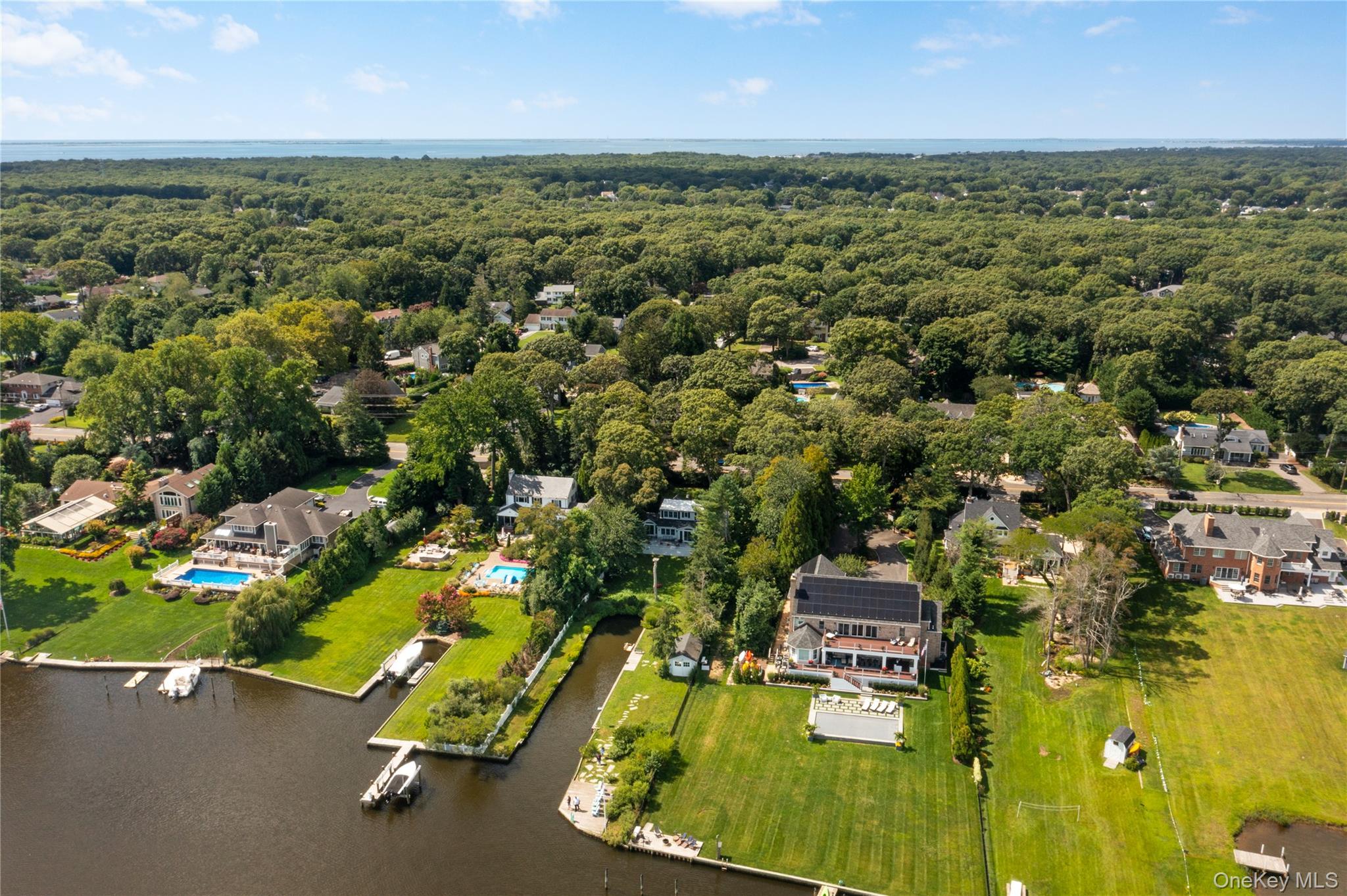 279 Great River Road