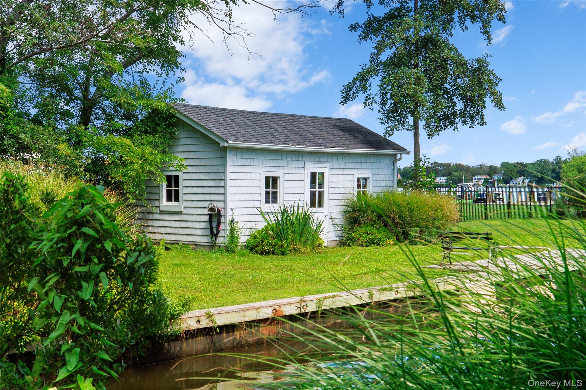 279 Great River Road