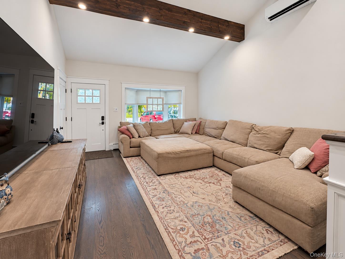 9 Sugarbush Lane