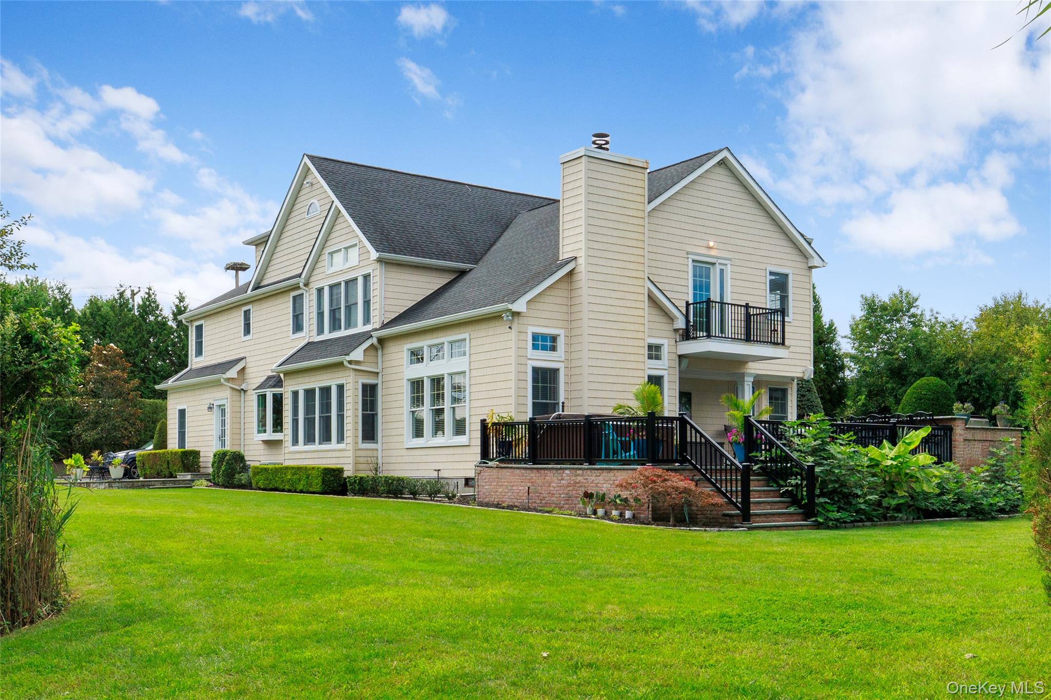 547 Shore Drive