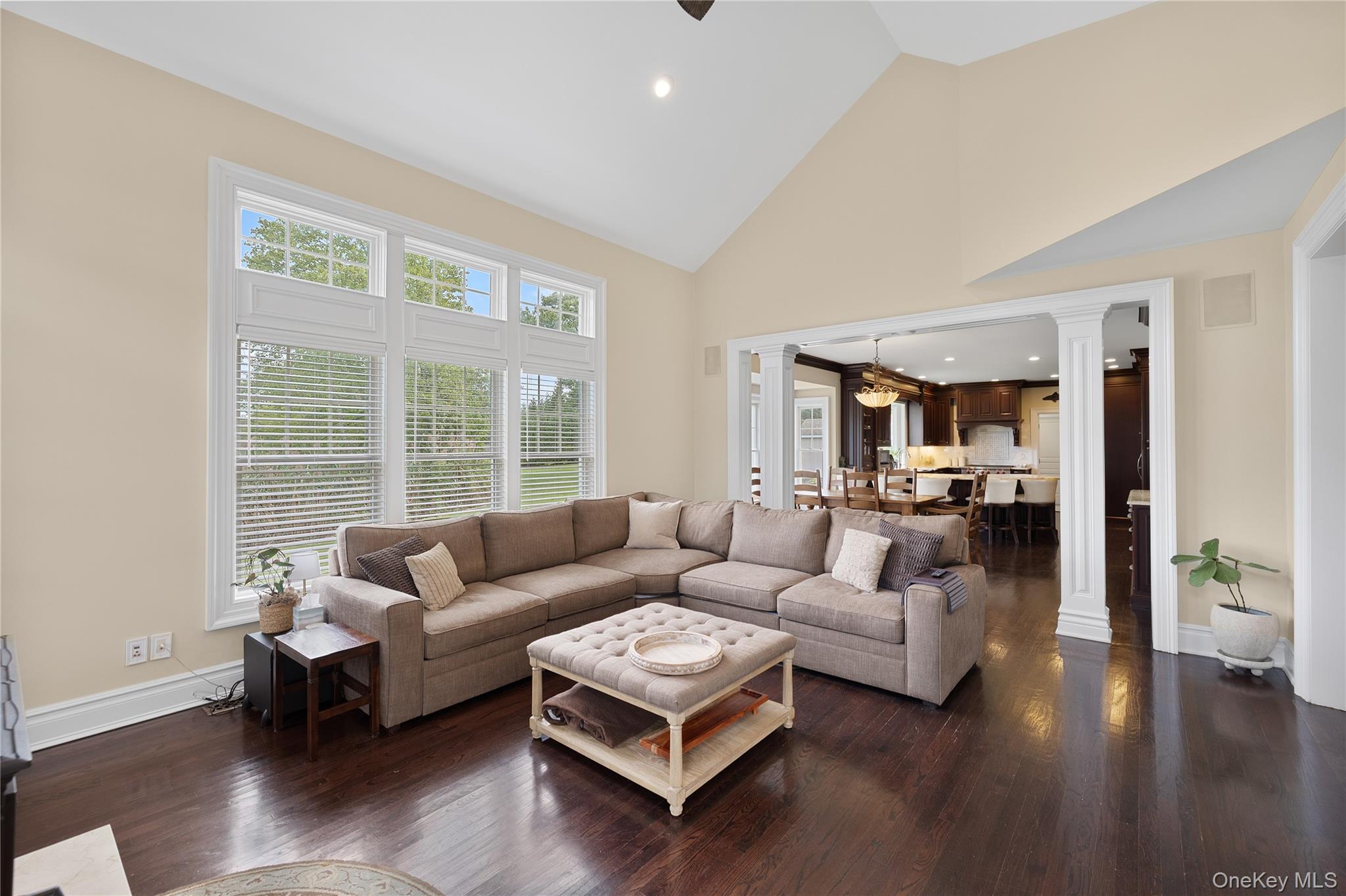 547 Shore Drive