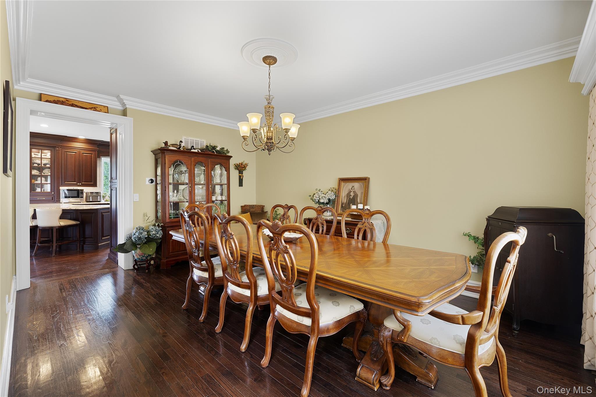 547 Shore Drive