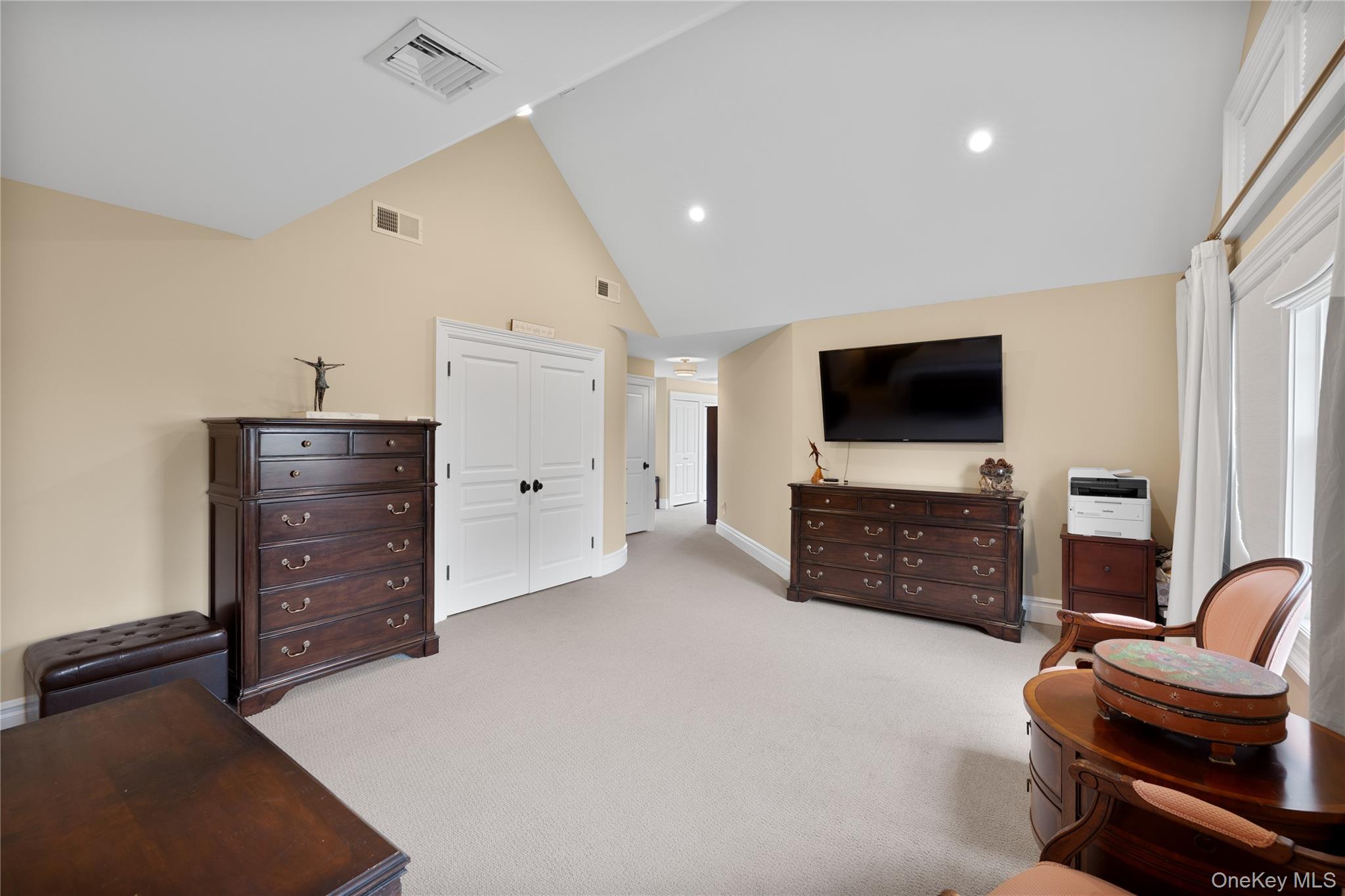 547 Shore Drive
