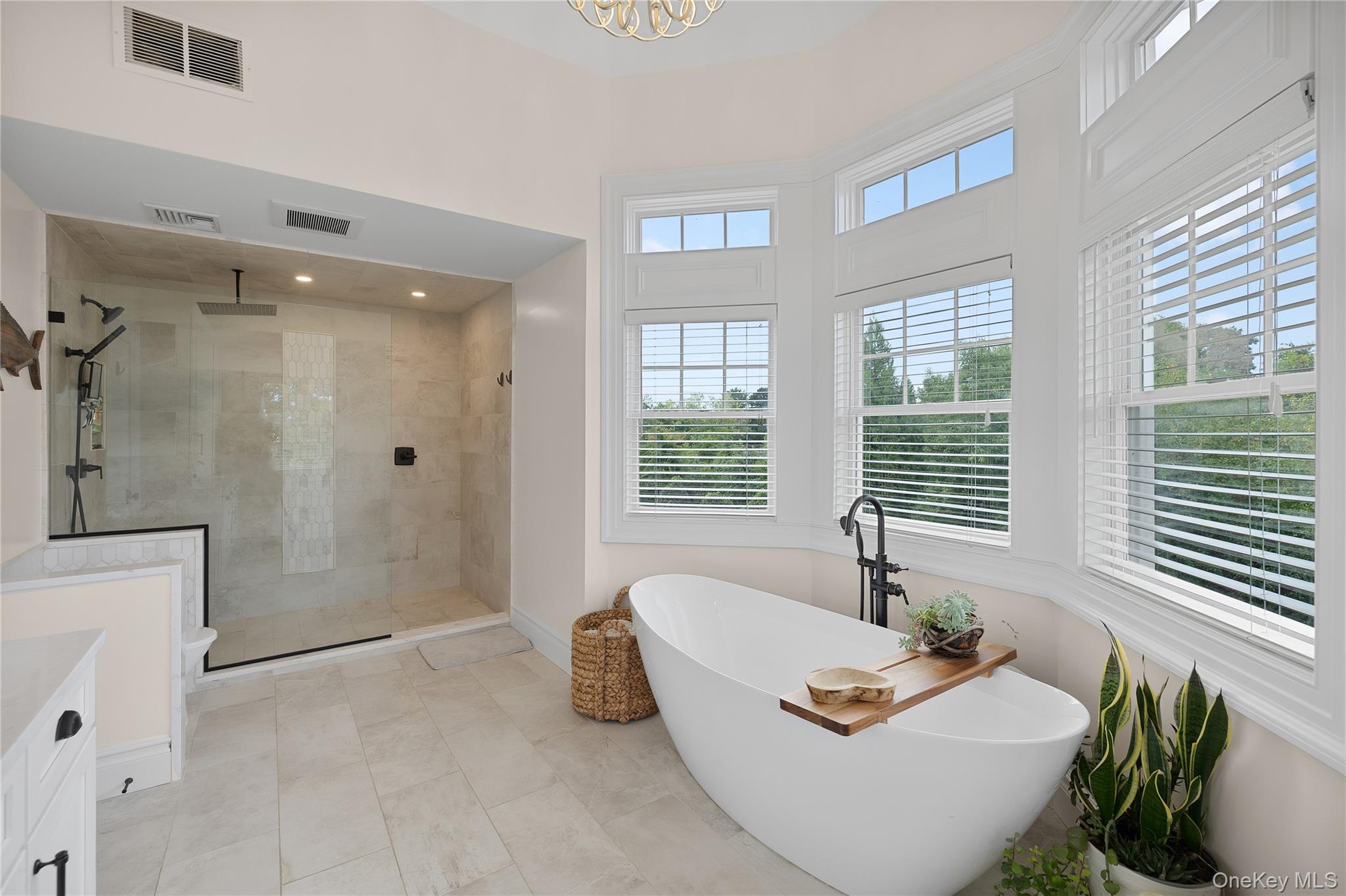 547 Shore Drive