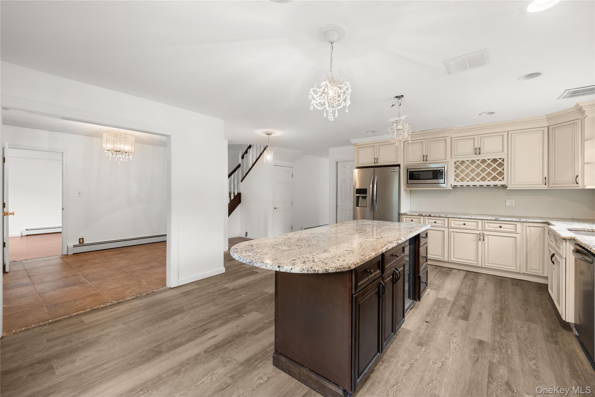 20 Hilltop Drive