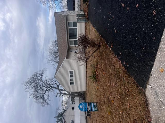 7 E Maple Street