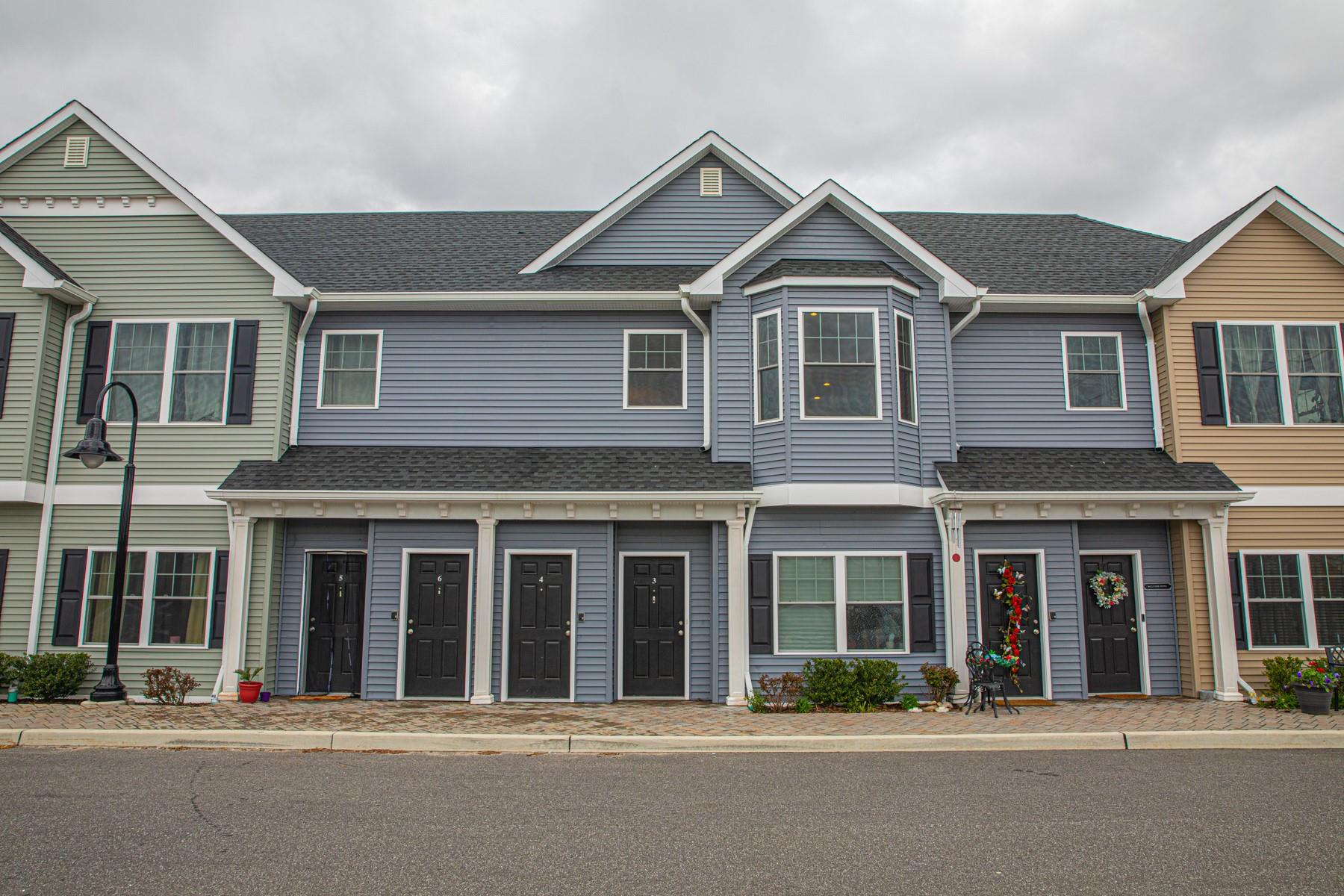 6 Sophia Court Unit: 6