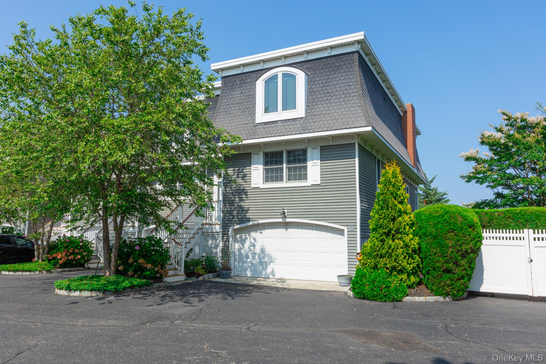 22 Salt Meadow Unit: 22