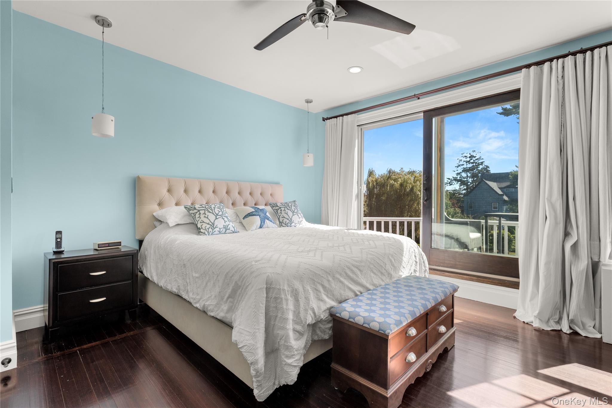 28 S Montgomery Avenue