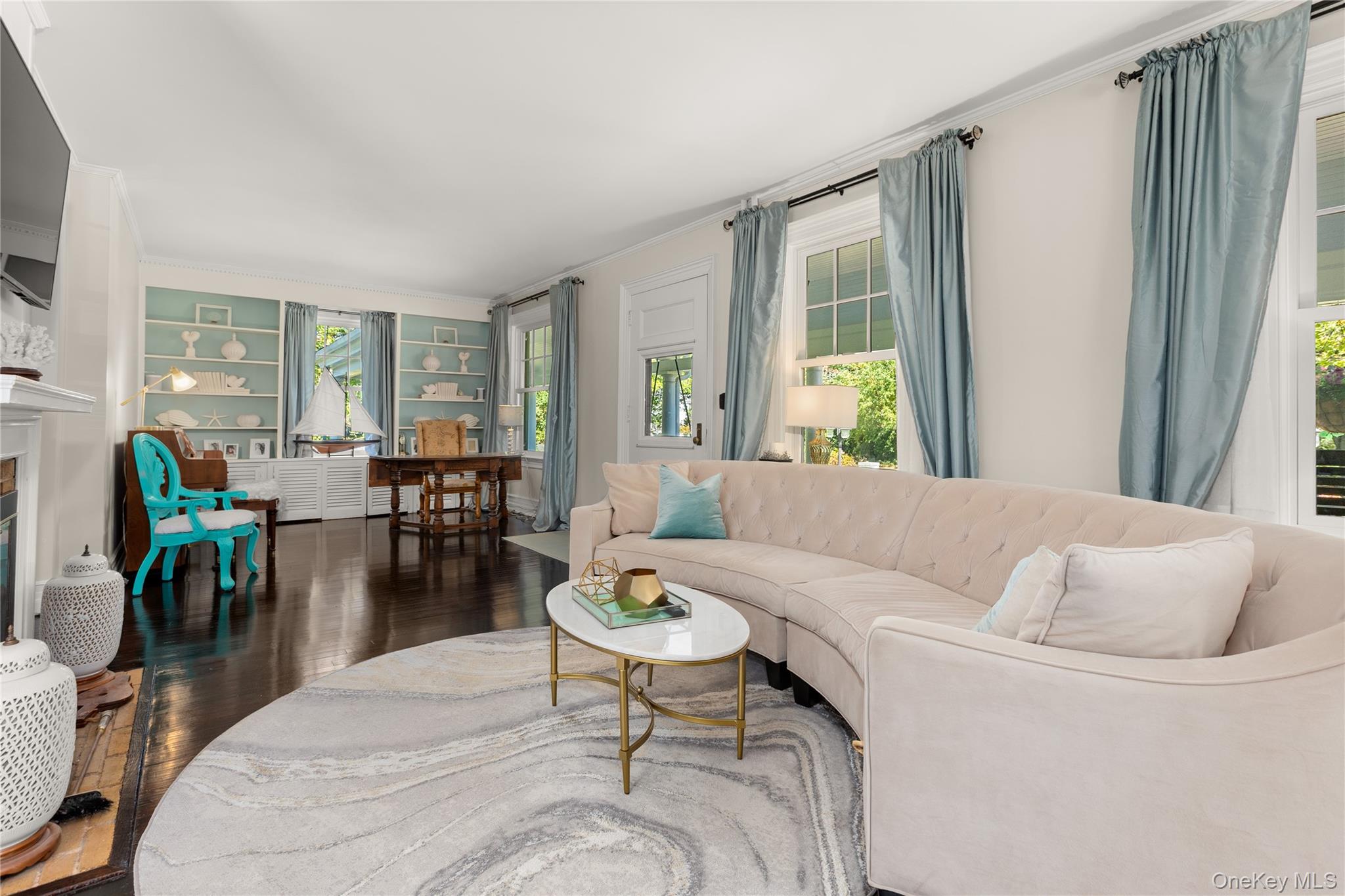 28 S Montgomery Avenue