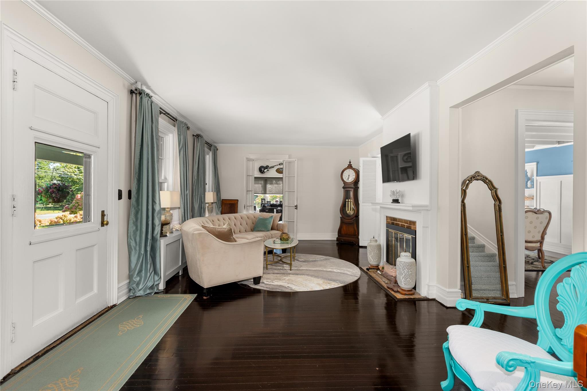 28 S Montgomery Avenue