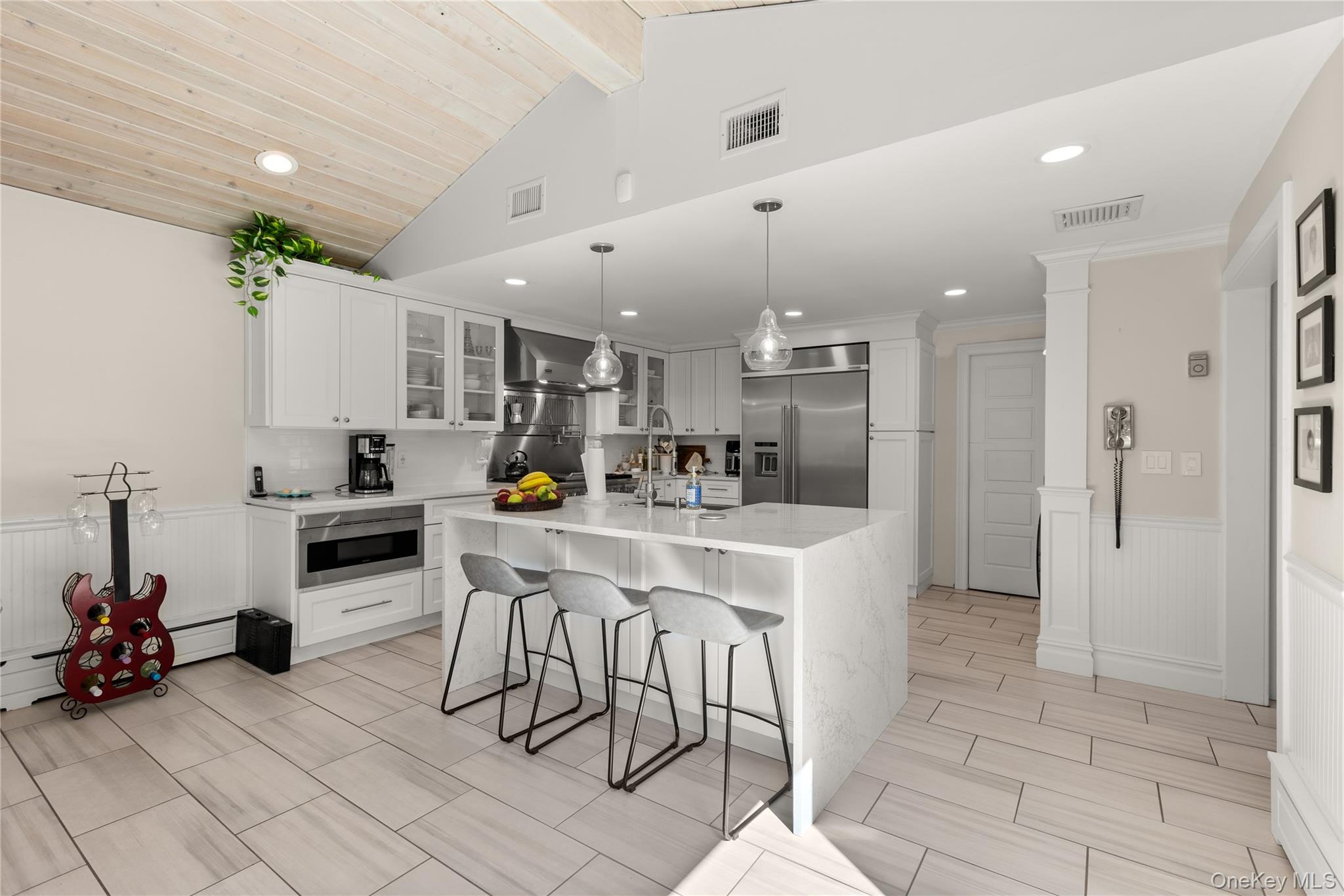 28 S Montgomery Avenue