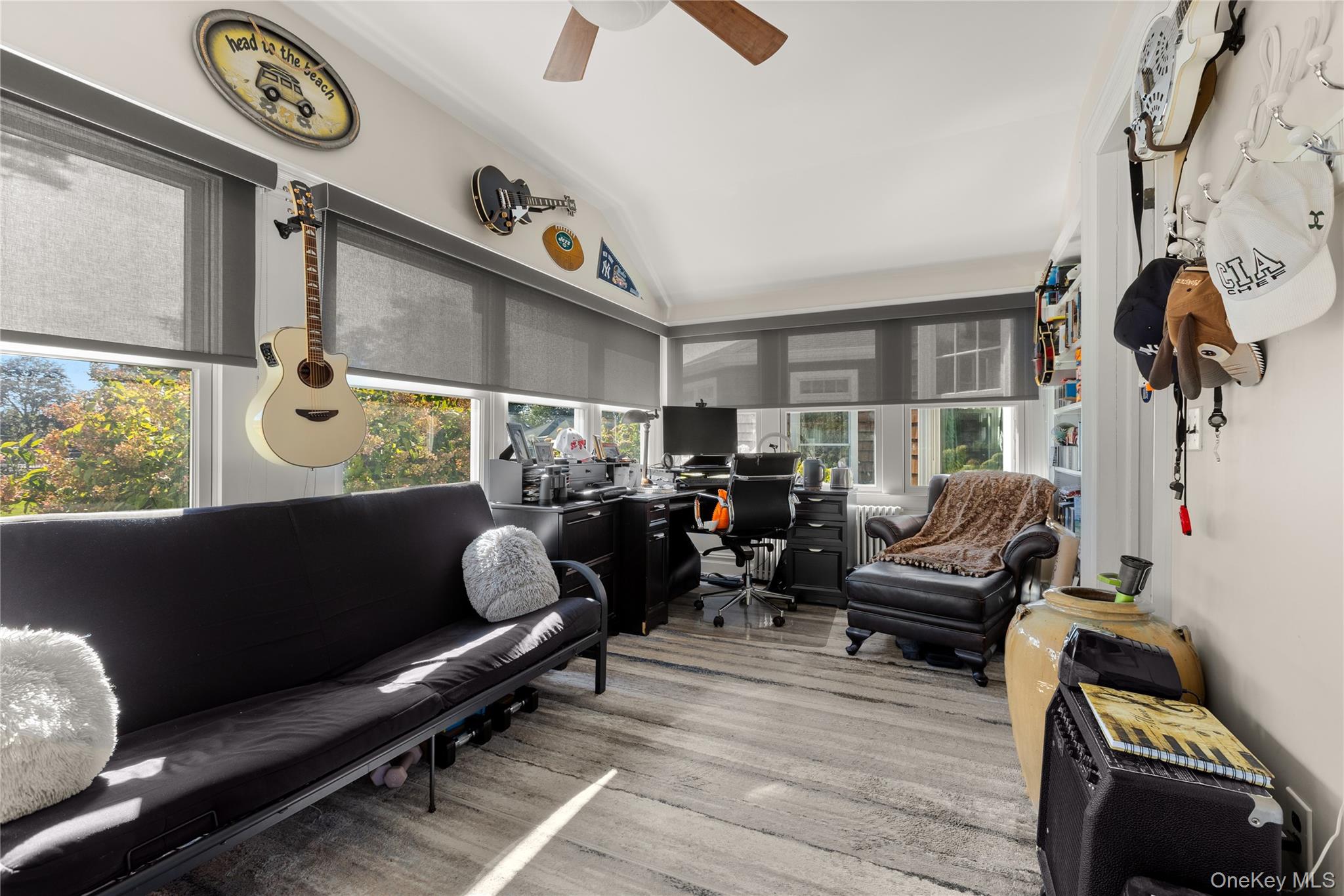 28 S Montgomery Avenue