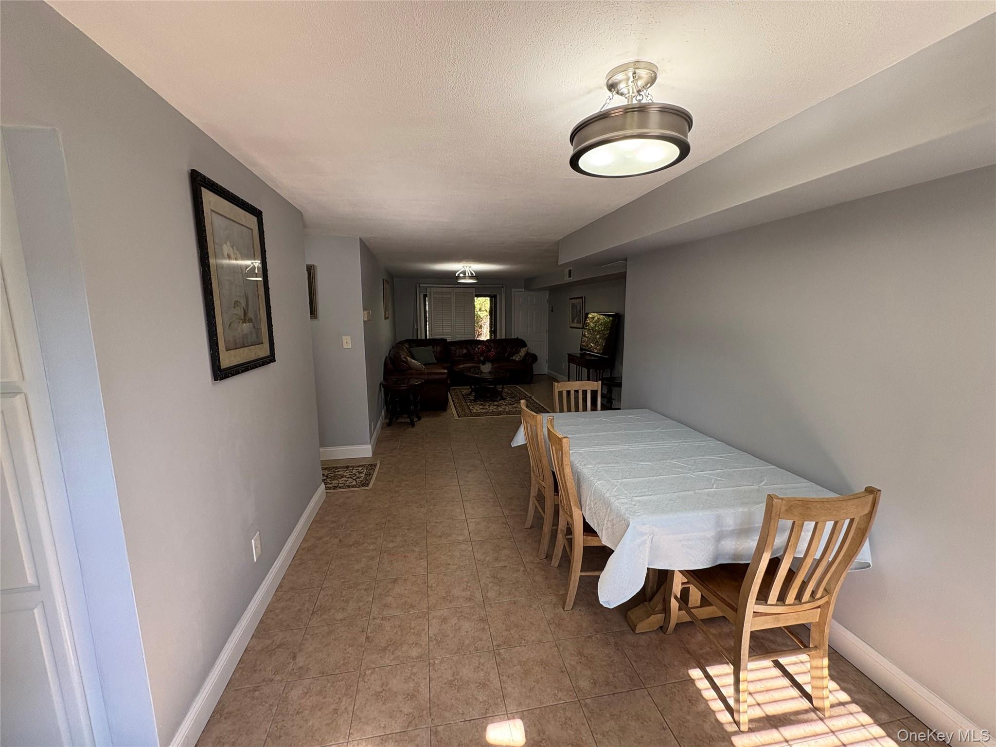 33 Newbrook Lane Unit: 33