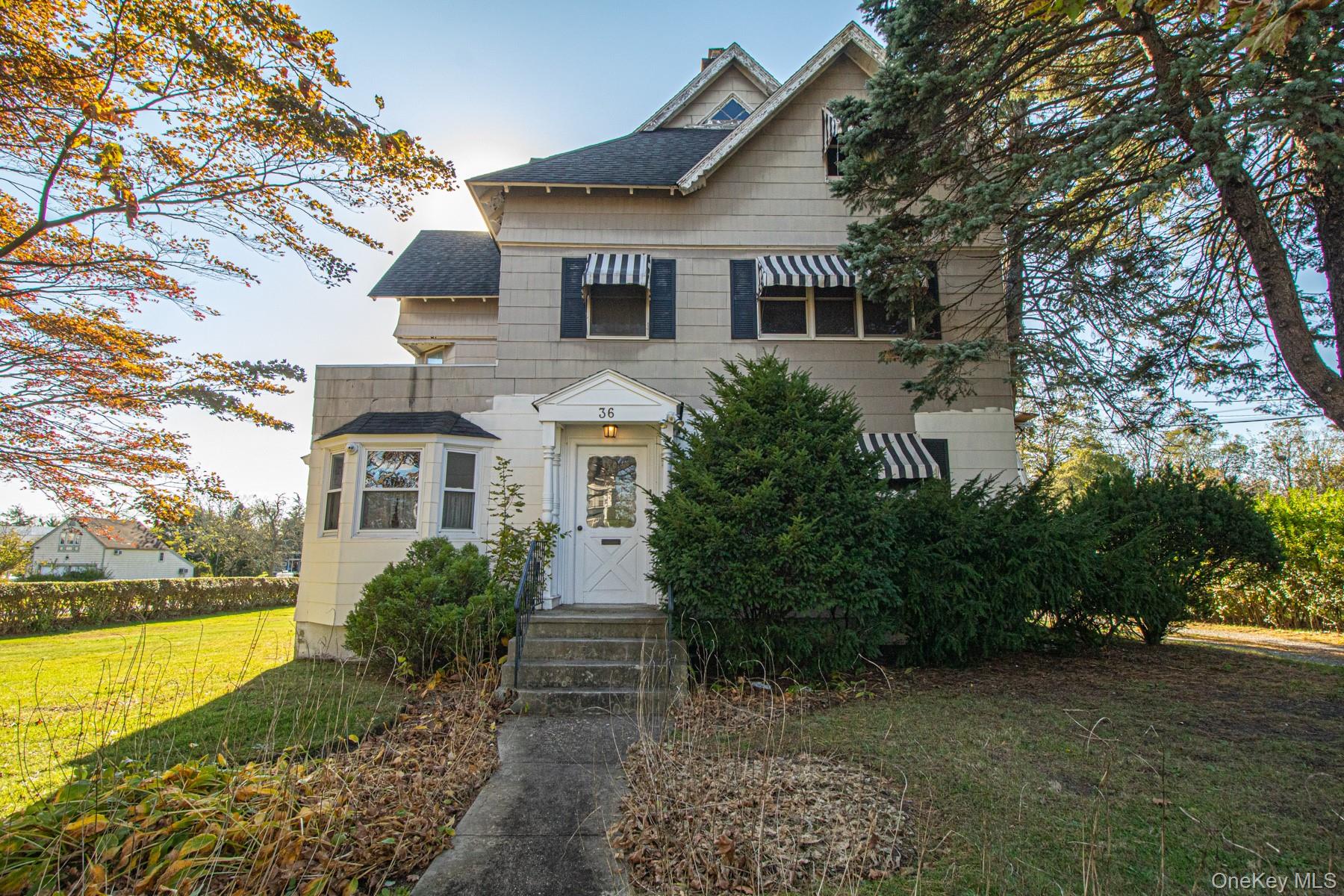 36 maple Avenue