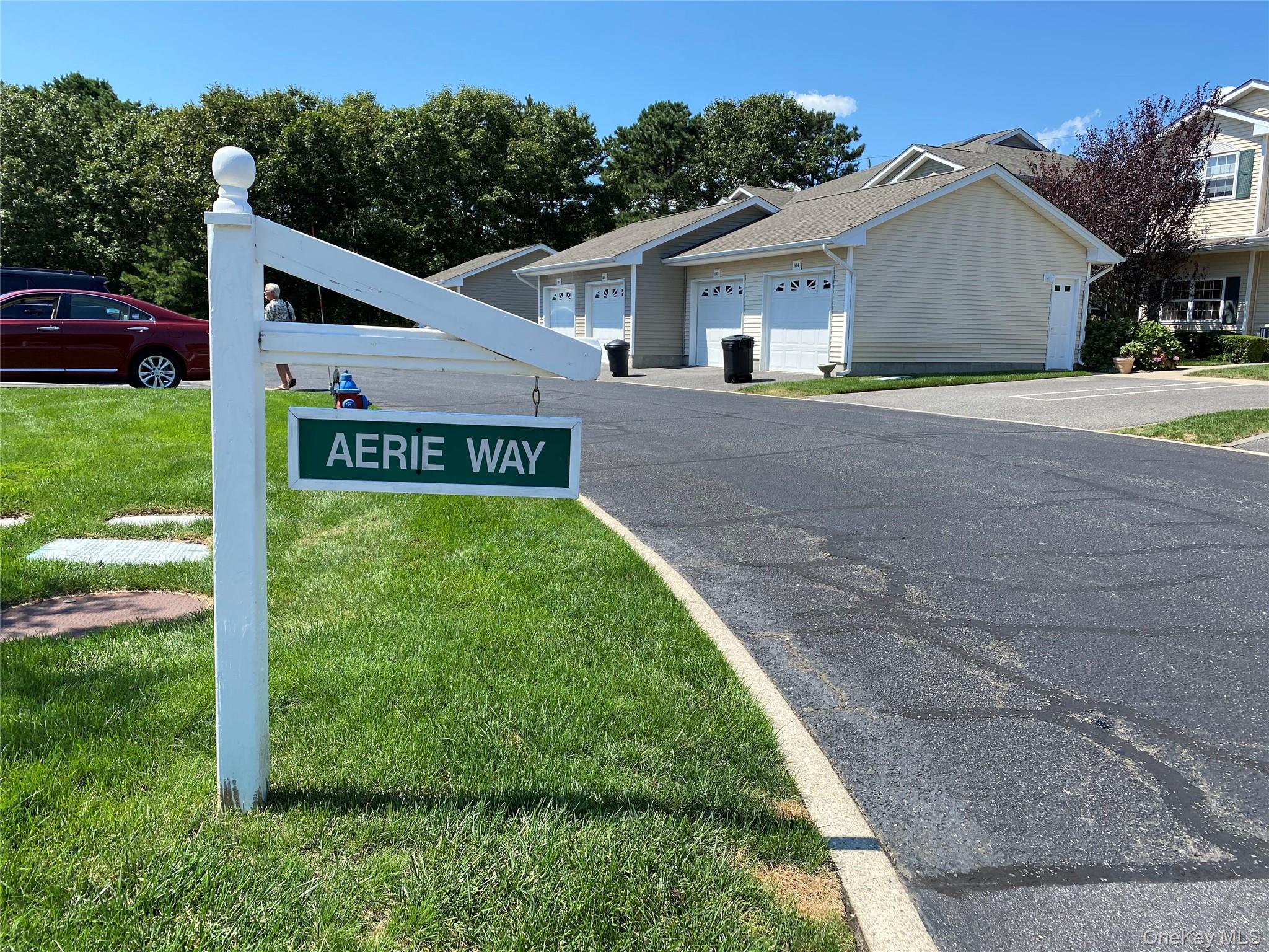 104 Aerie Way