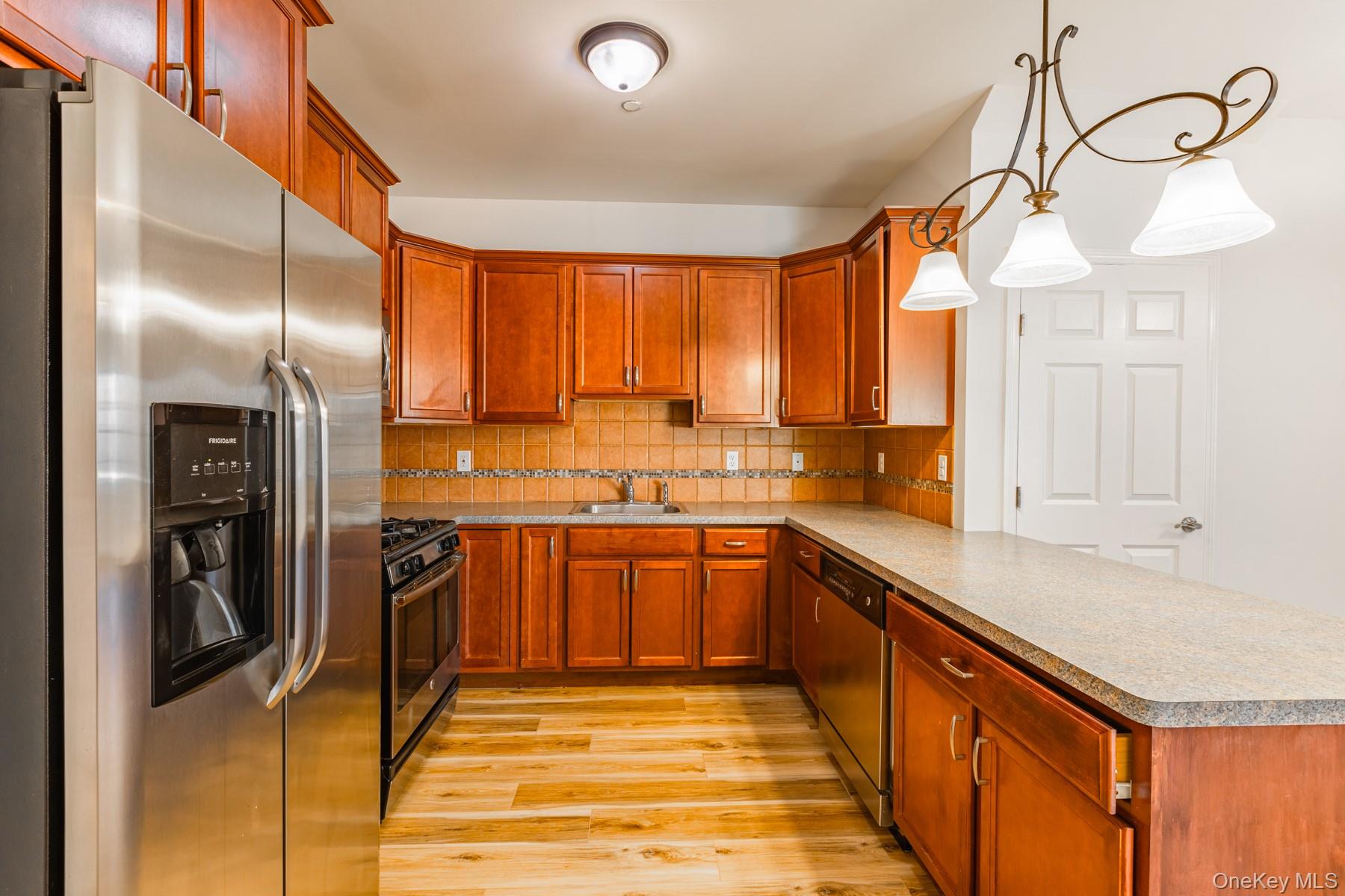 975 Main Street Unit: 12