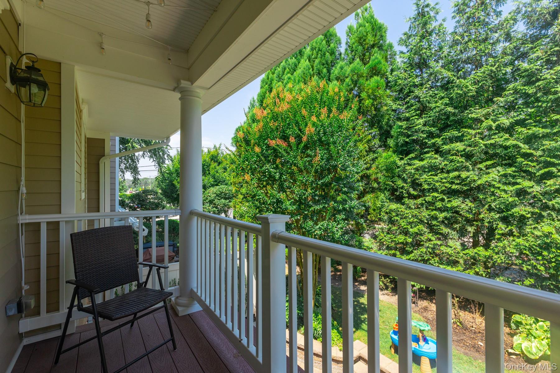 5 Rosebud Lane
