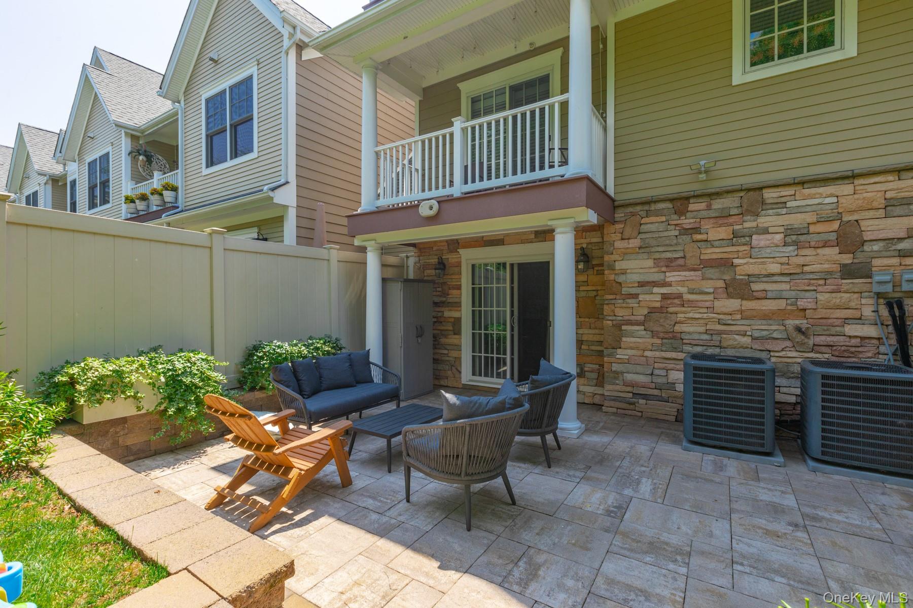 5 Rosebud Lane