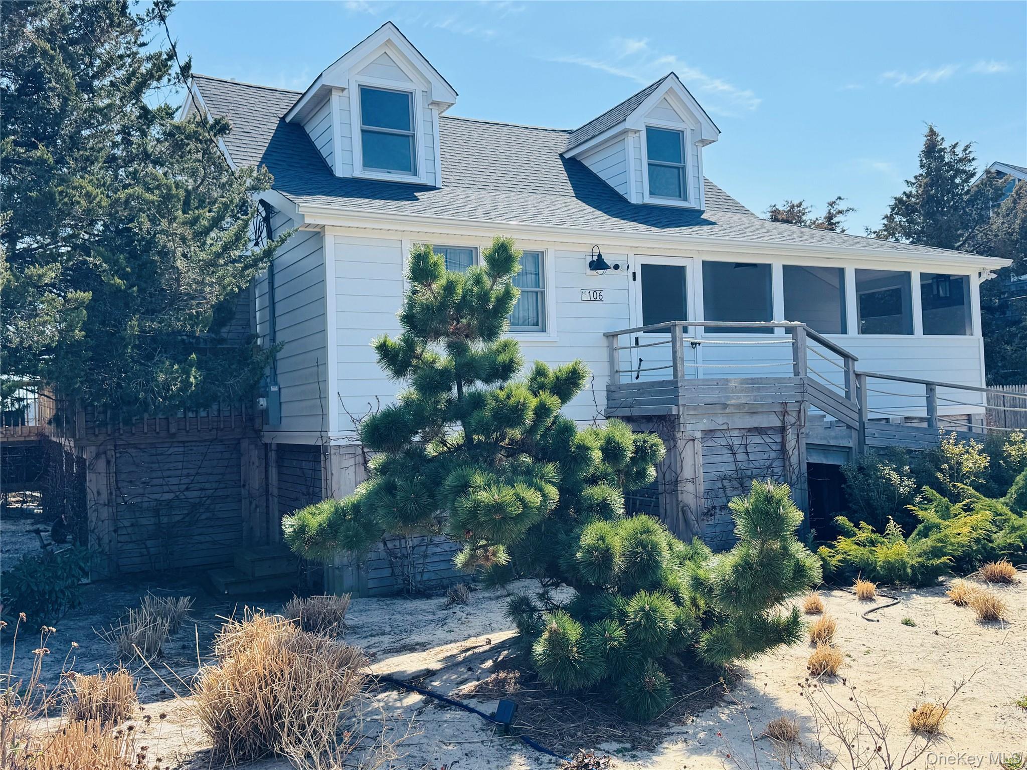 106 Oak Beach Road