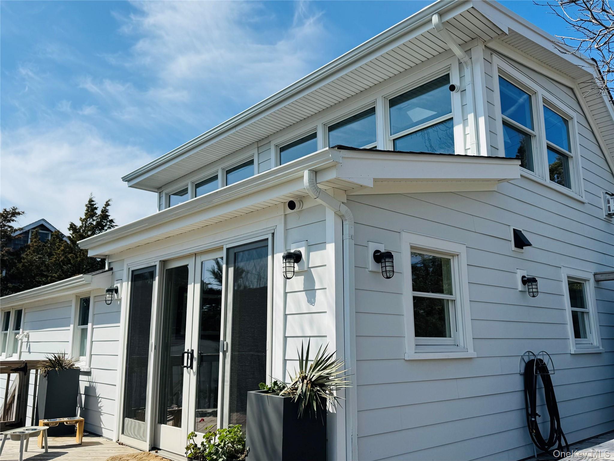 106 Oak Beach Road