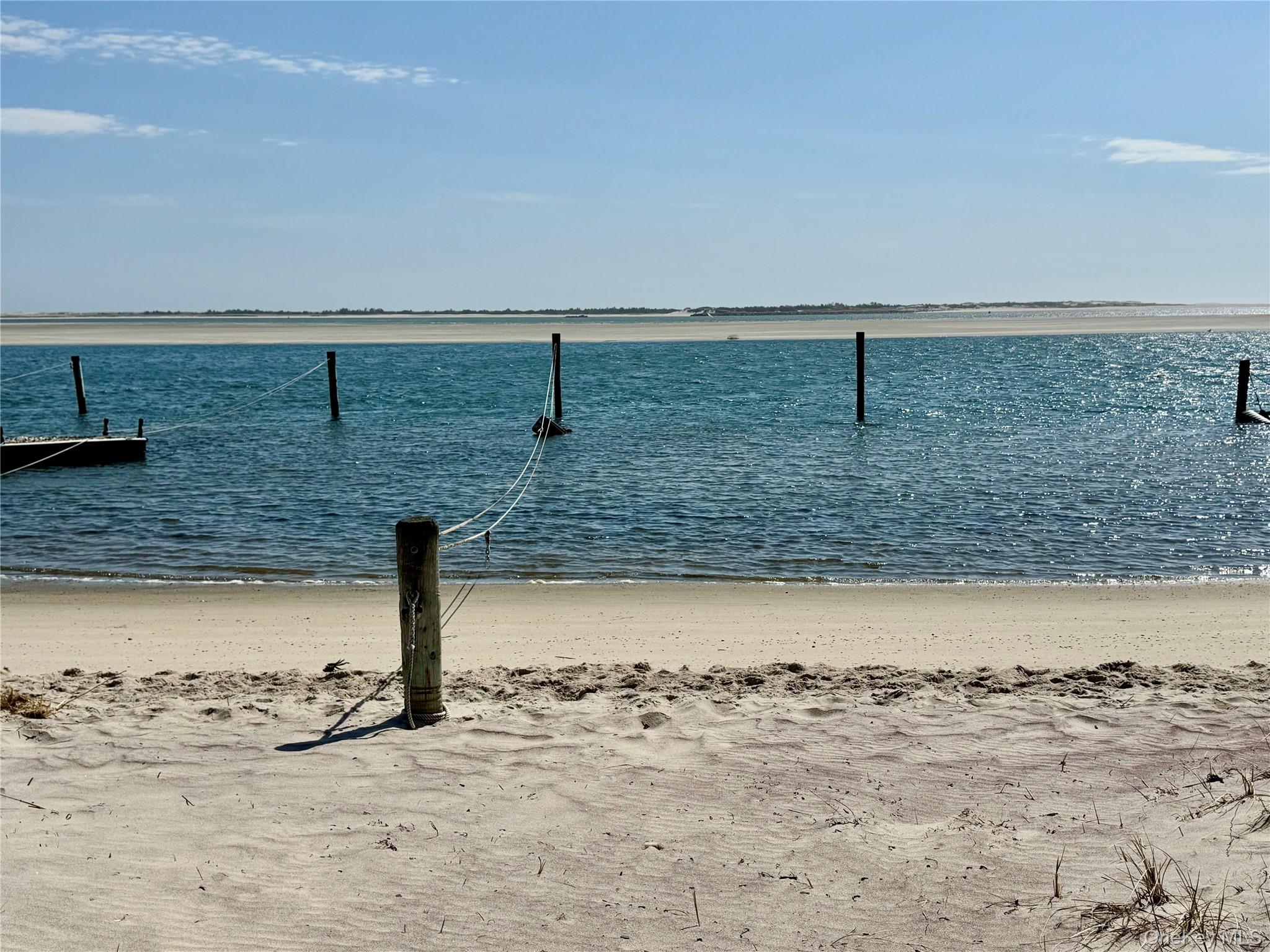 106 Oak Beach Road