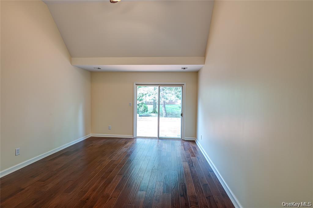 52 Admirals Drive E