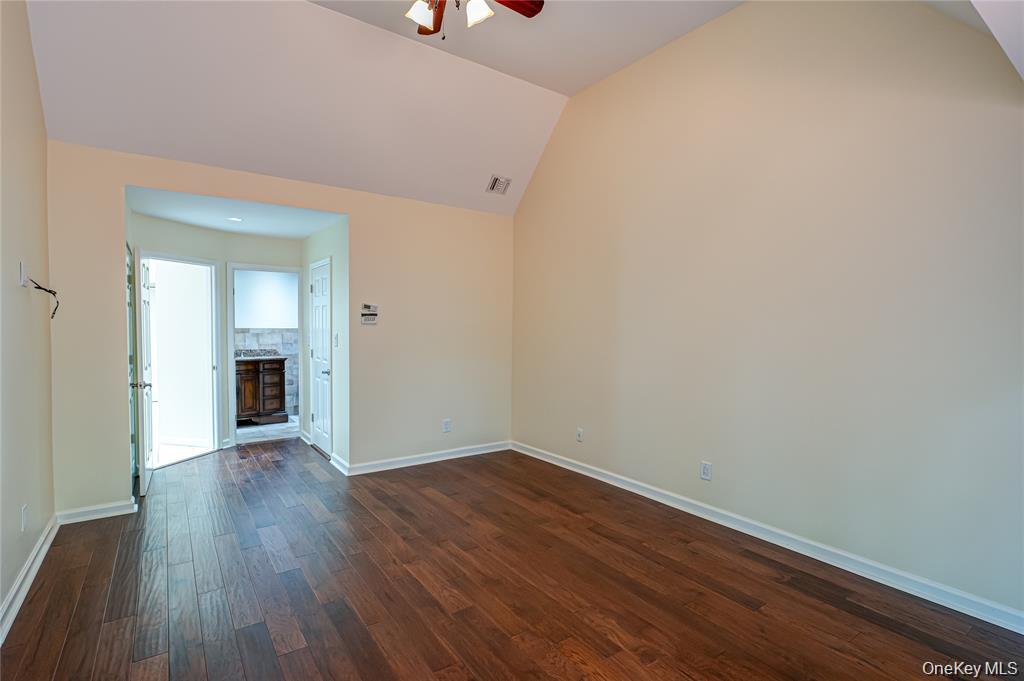 52 Admirals Drive E