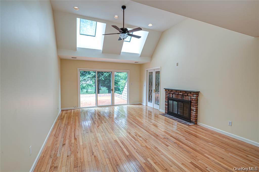 52 Admirals Drive E