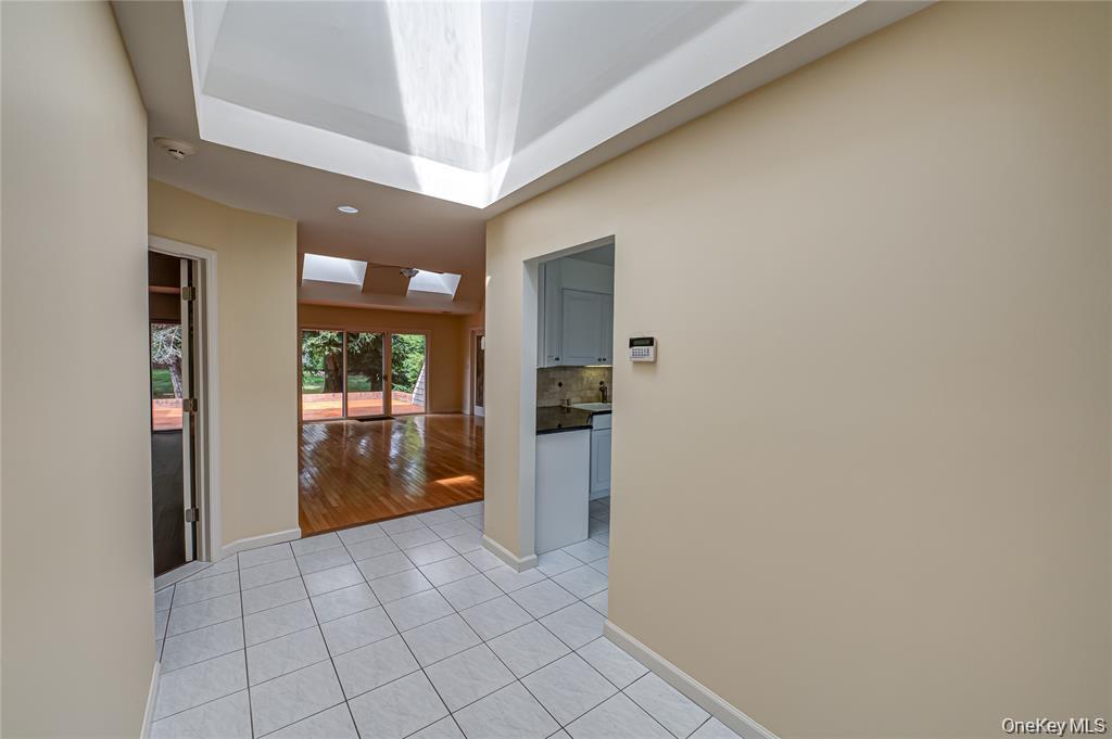 52 Admirals Drive E