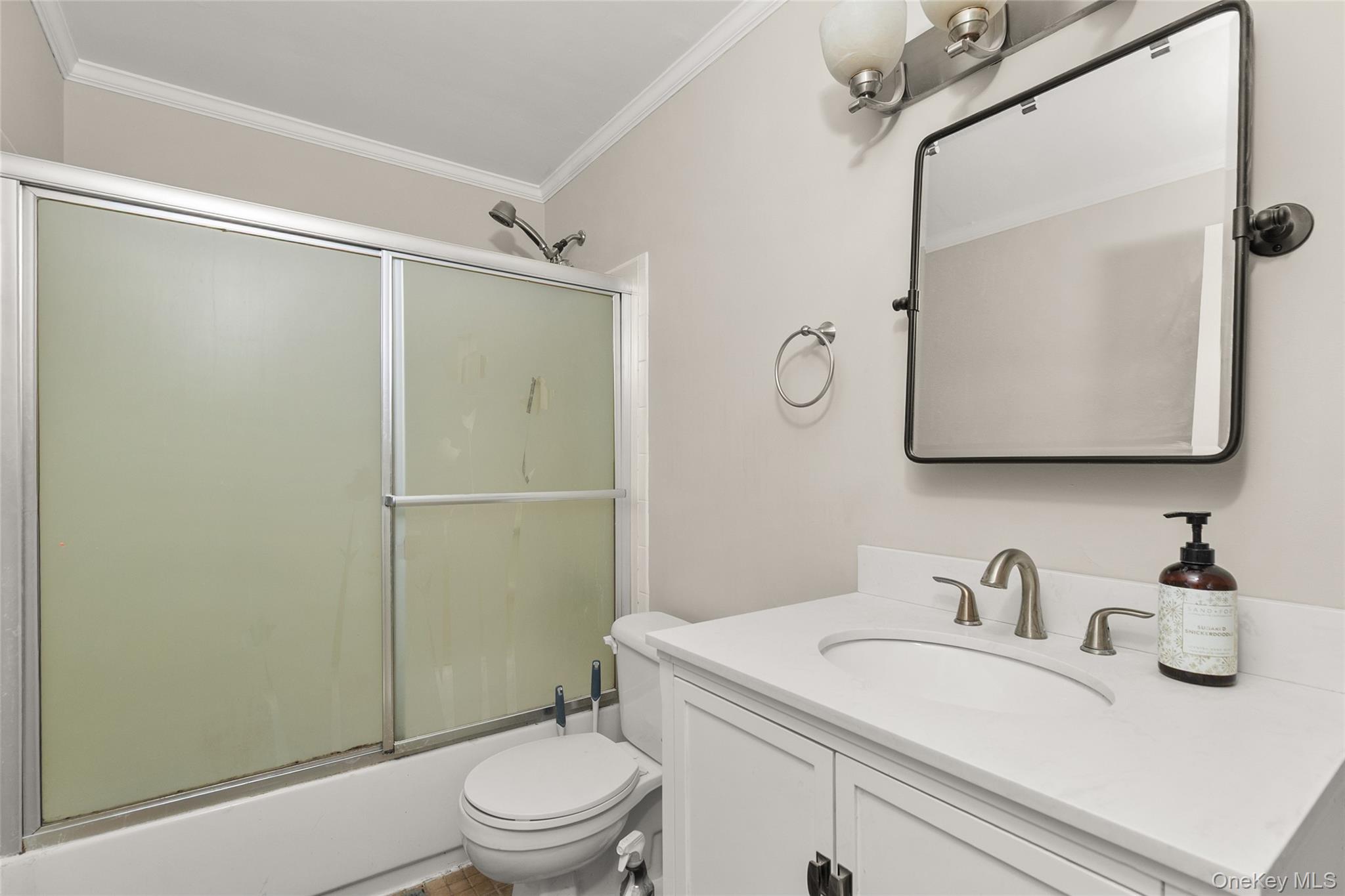 5 Pinebrook Place Unit: 5