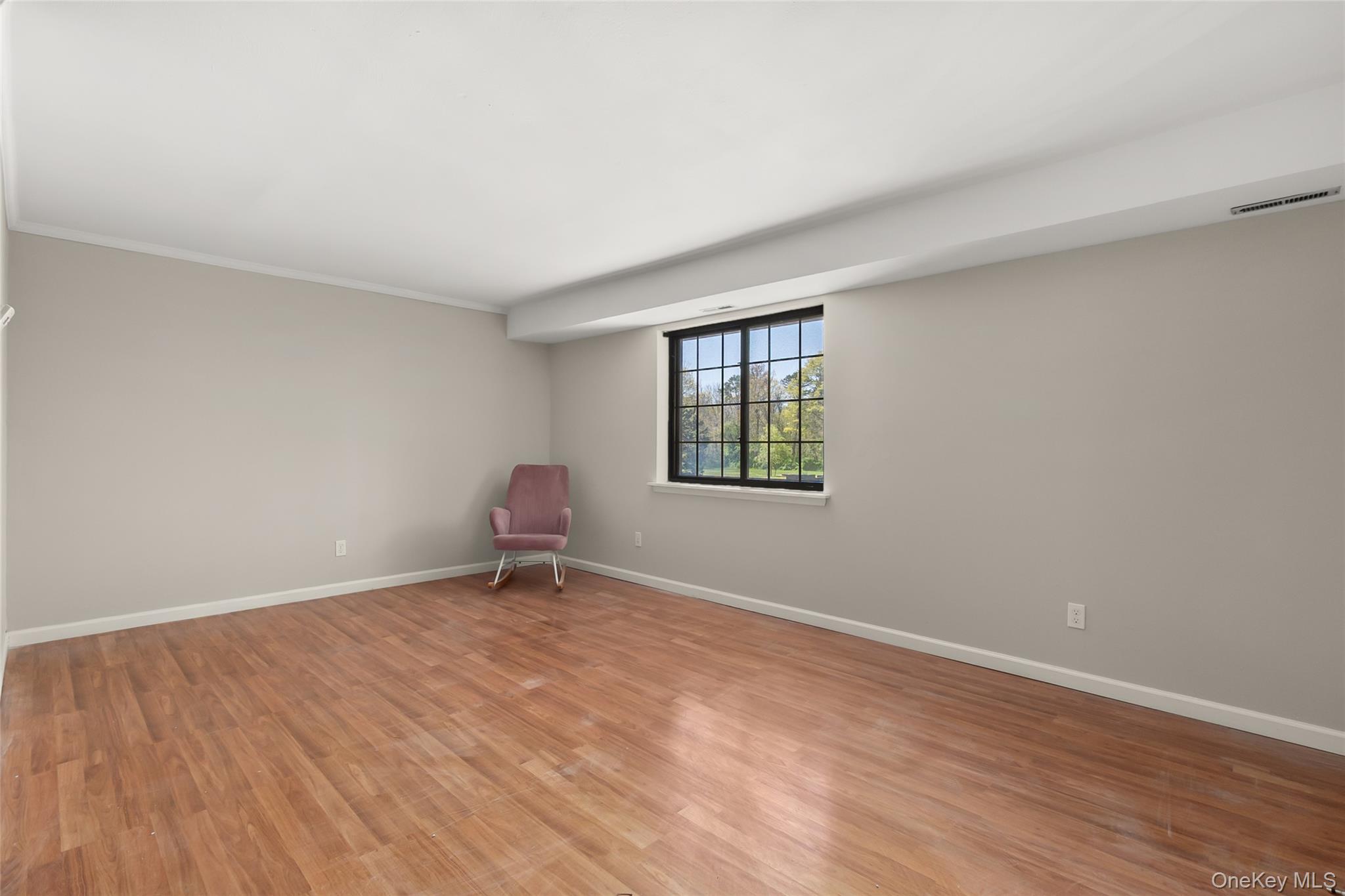 5 Pinebrook Place Unit: 5