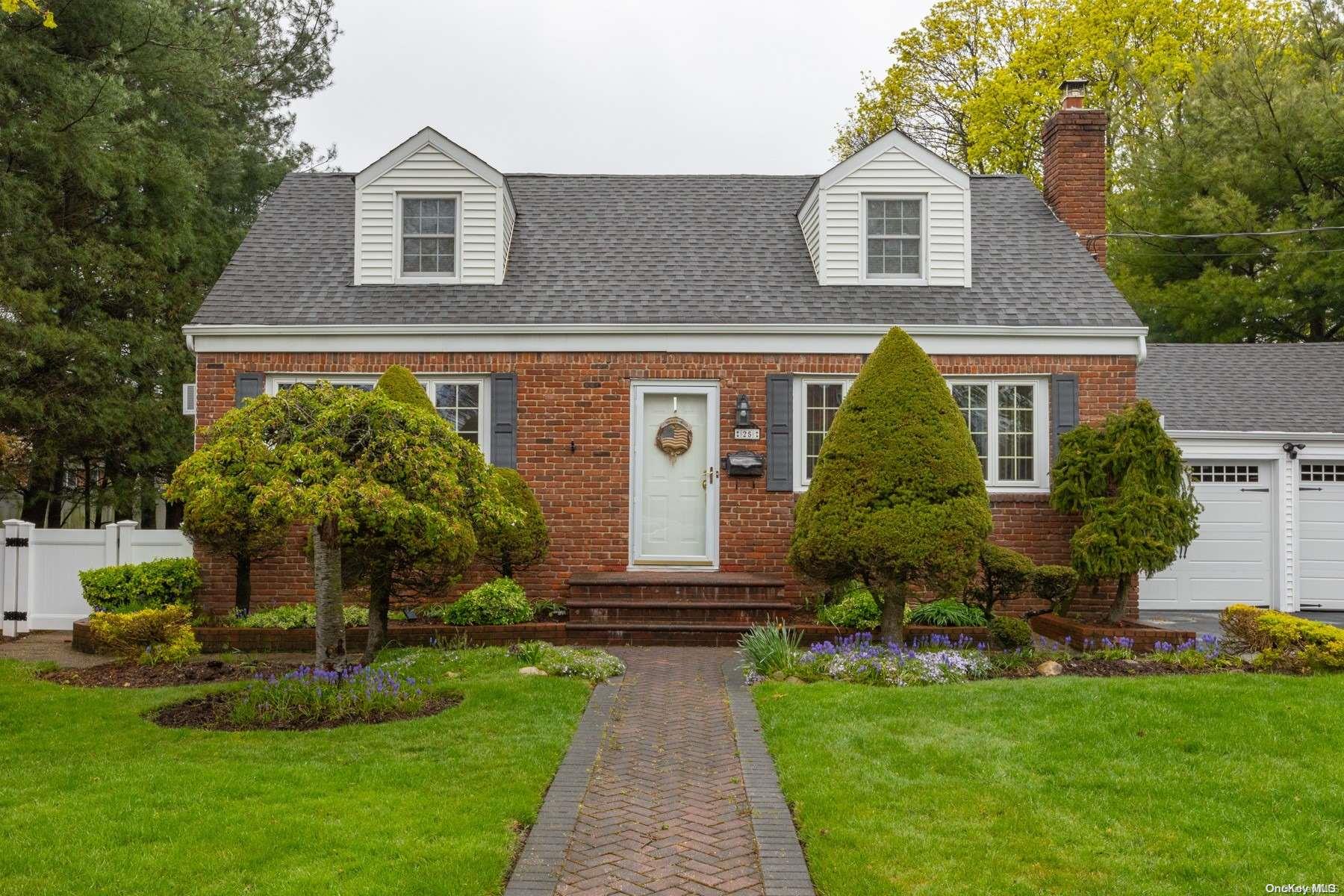 25 Cedar Avenue
