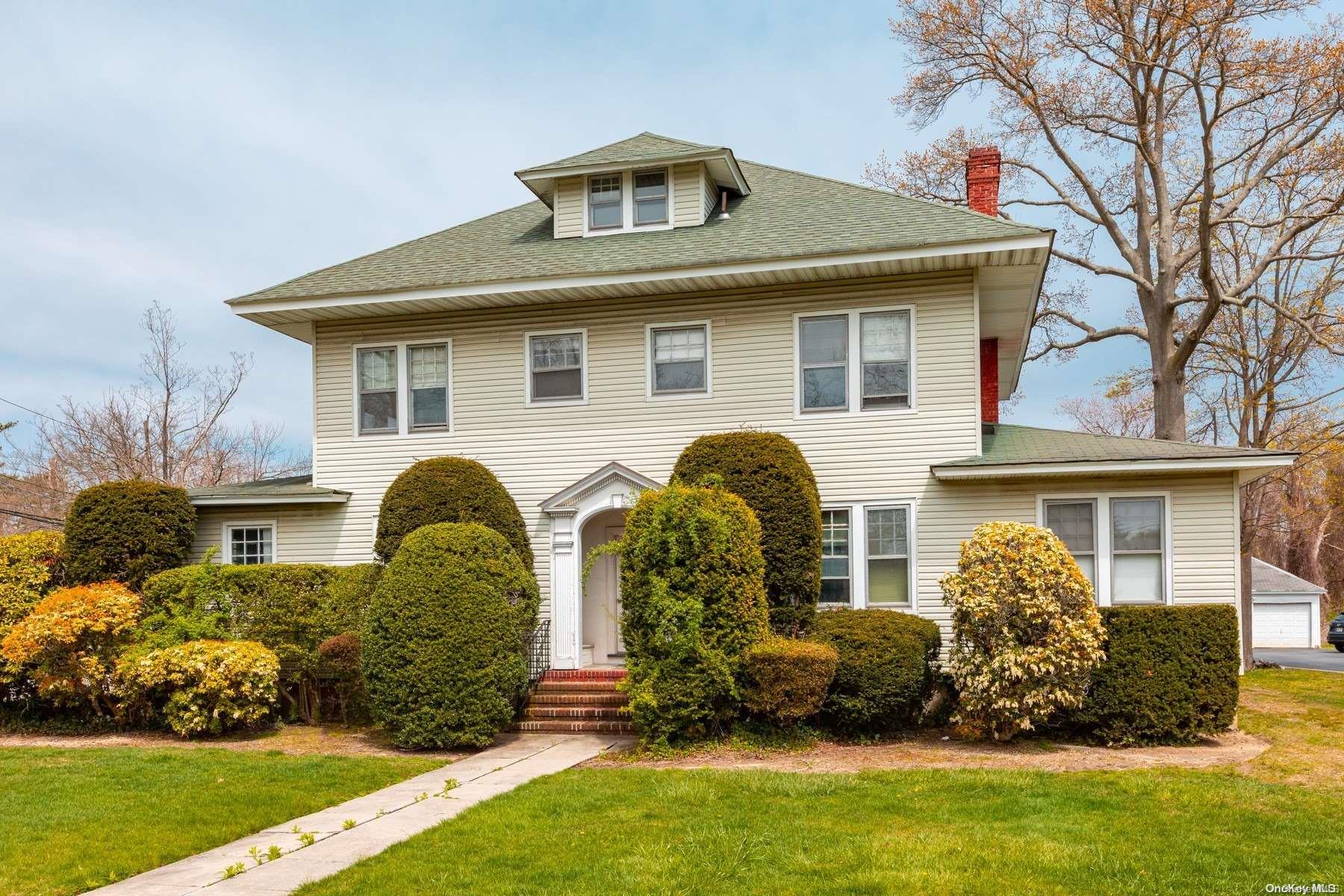 41 Maple Avenue