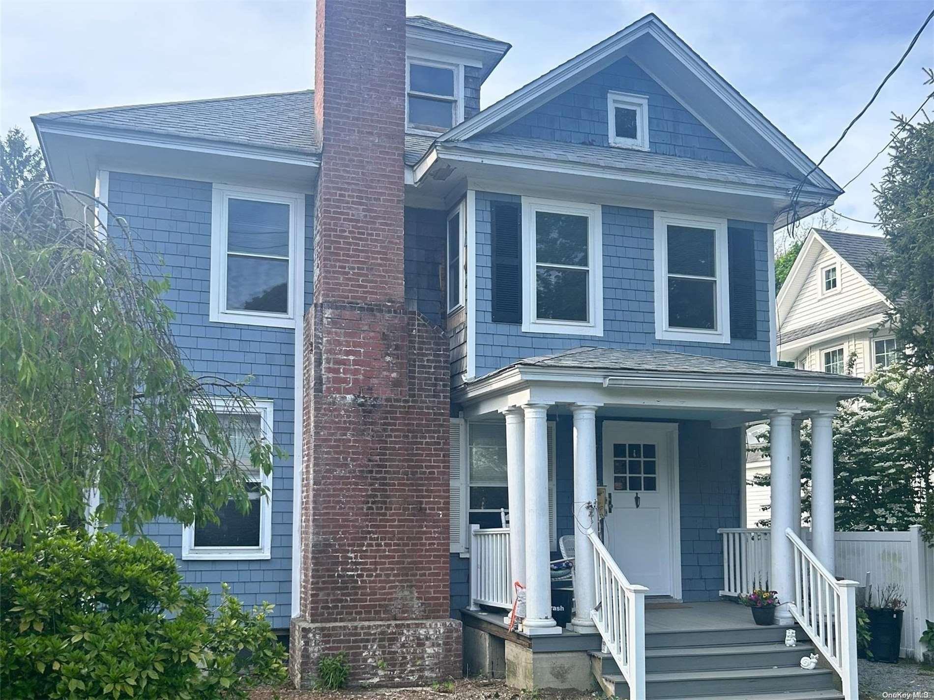 39 Paumanake Avenue Unit: 2