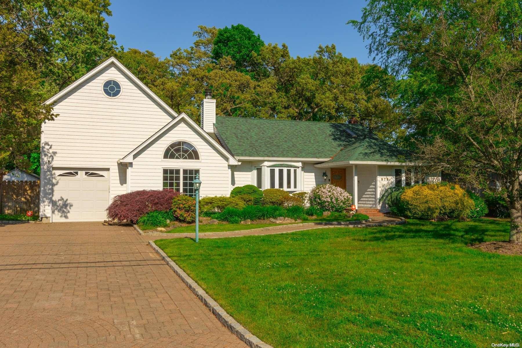 979 Aberdeen Road